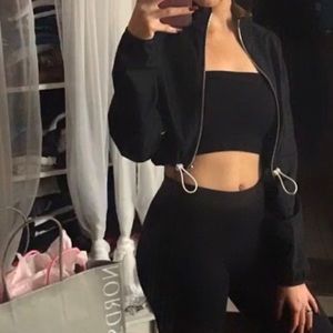 Vintage Nike cropped windbreaker